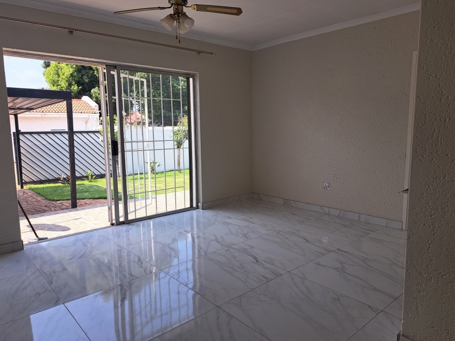 To Let 2 Bedroom Property for Rent in Kibler Park Gauteng