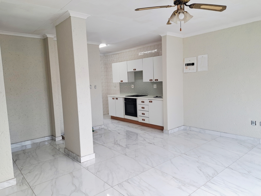 To Let 2 Bedroom Property for Rent in Kibler Park Gauteng