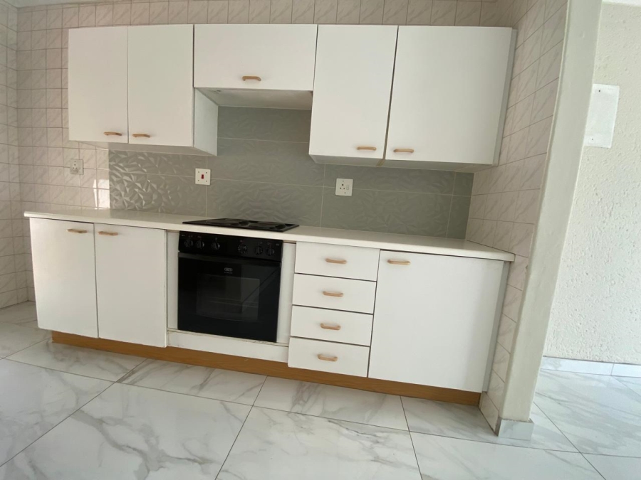 To Let 2 Bedroom Property for Rent in Kibler Park Gauteng