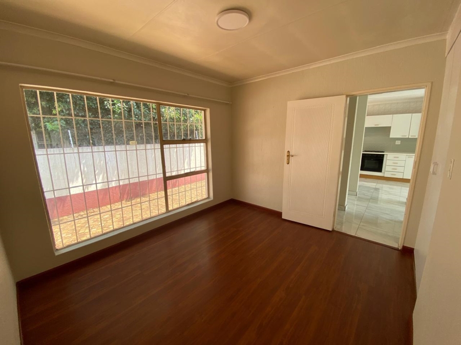 To Let 2 Bedroom Property for Rent in Kibler Park Gauteng