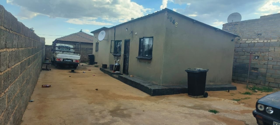 1 Bedroom Property for Sale in Tshepisong Gauteng