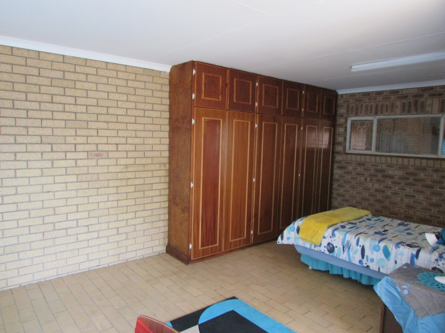 3 Bedroom Property for Sale in Westonaria Gauteng