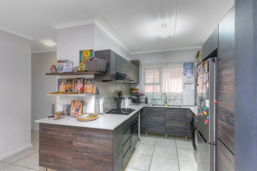 3 Bedroom Property for Sale in Oakdene Gauteng