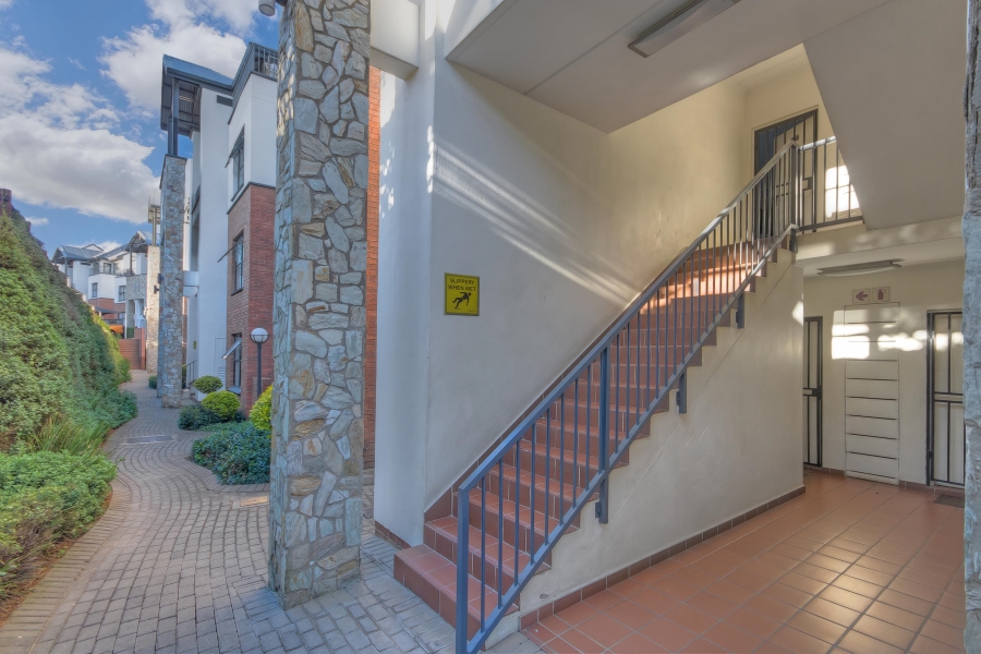 3 Bedroom Property for Sale in Oakdene Gauteng