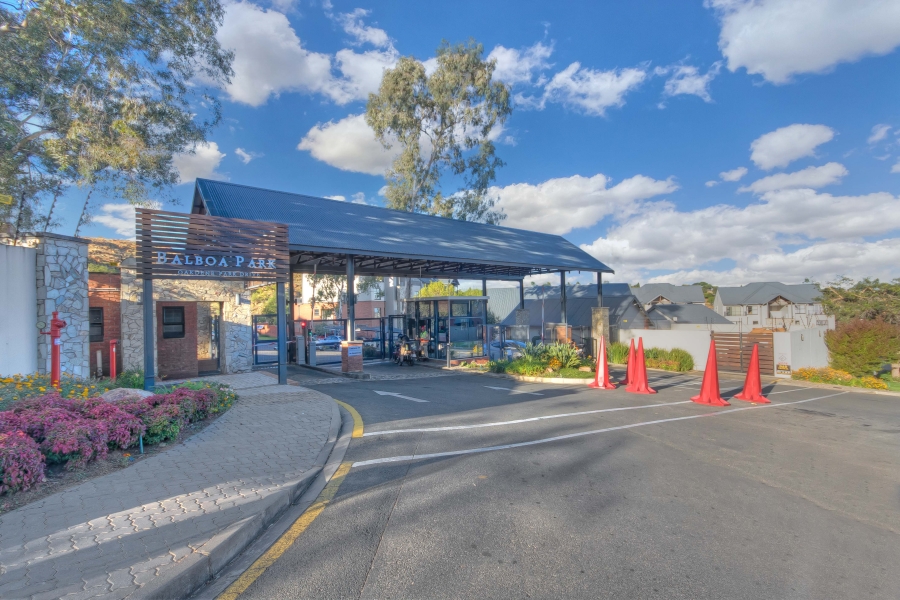 3 Bedroom Property for Sale in Oakdene Gauteng