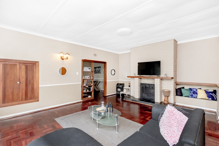 4 Bedroom Property for Sale in Florida North Gauteng