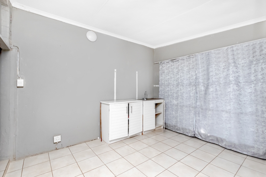 4 Bedroom Property for Sale in Florida North Gauteng