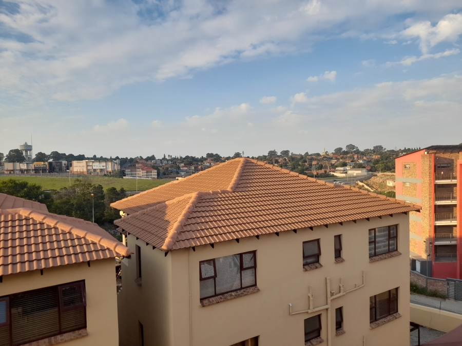 2 Bedroom Property for Sale in Winchester Hills Gauteng