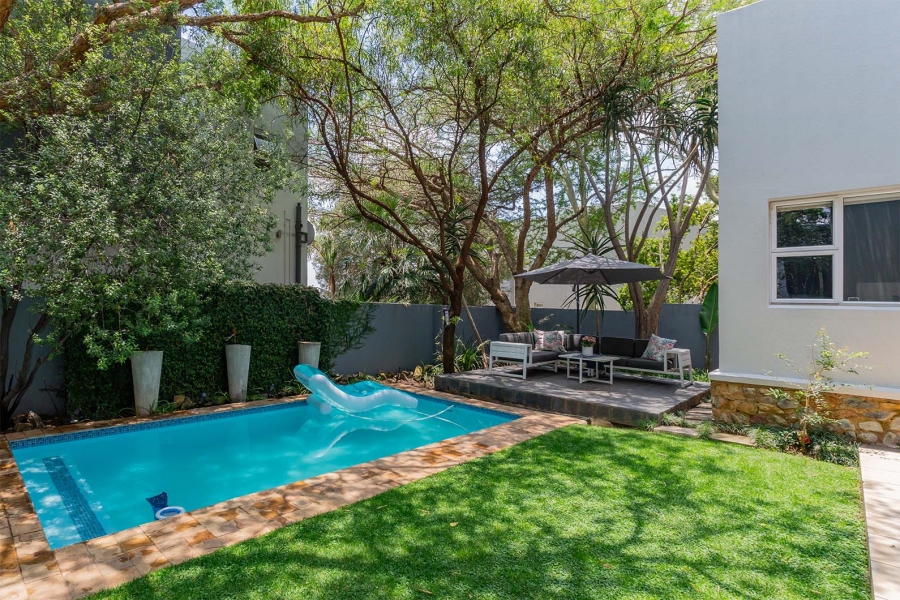 3 Bedroom Property for Sale in Greenstone Hill Gauteng