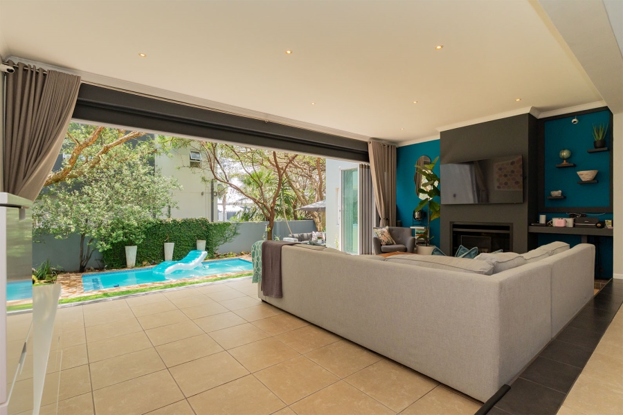 3 Bedroom Property for Sale in Greenstone Hill Gauteng