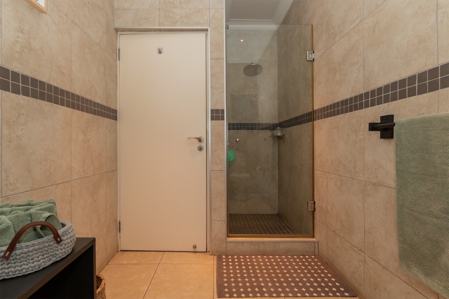 3 Bedroom Property for Sale in Greenstone Hill Gauteng