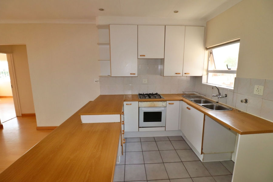 2 Bedroom Property for Sale in Wannenburghoogte Gauteng