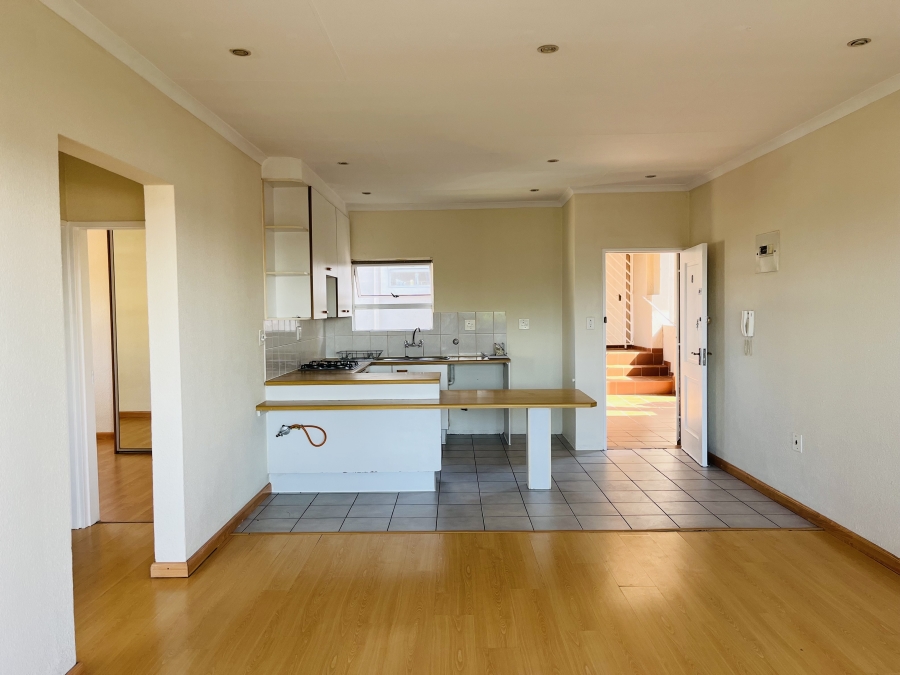 2 Bedroom Property for Sale in Wannenburghoogte Gauteng