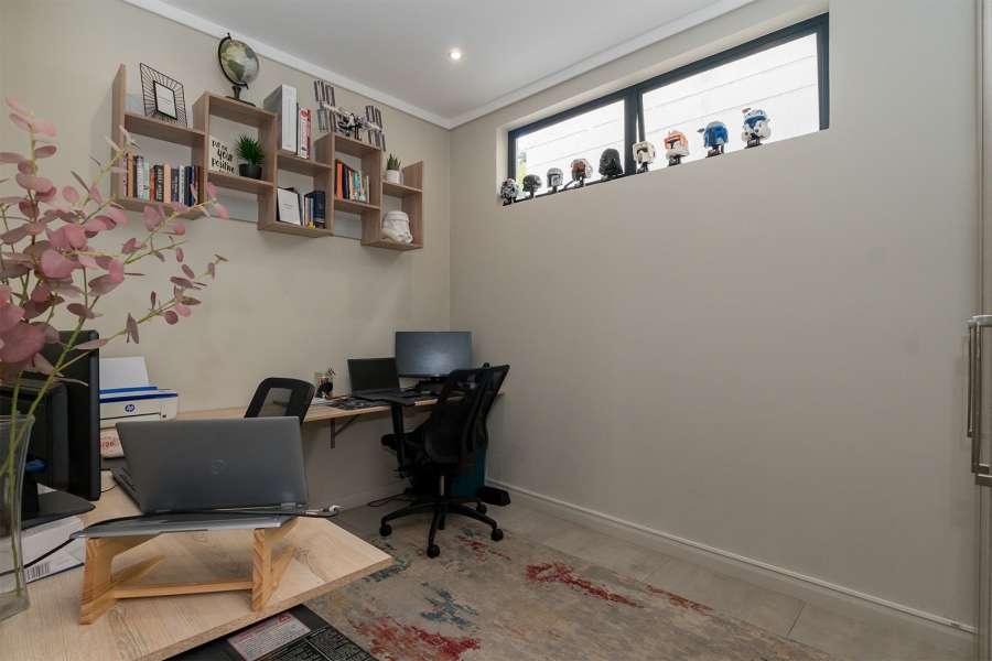 3 Bedroom Property for Sale in Rynfield Gauteng