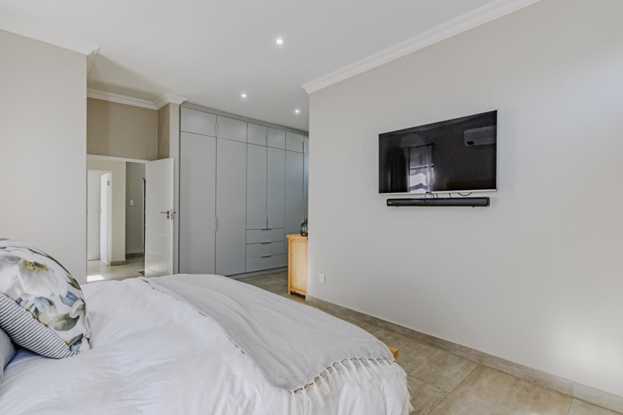 3 Bedroom Property for Sale in Olympus AH Gauteng