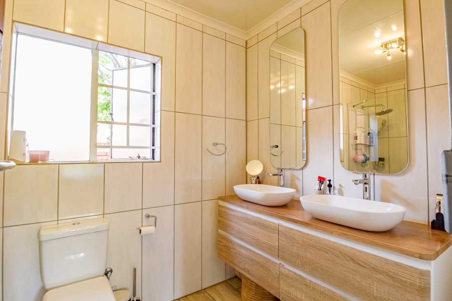 3 Bedroom Property for Sale in Equestria Gauteng