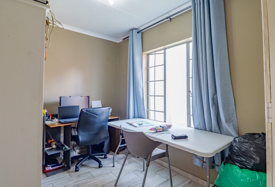 3 Bedroom Property for Sale in Equestria Gauteng