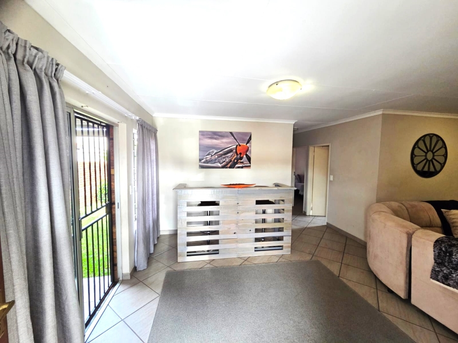 3 Bedroom Property for Sale in Magalieskruin Gauteng