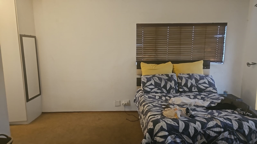 3 Bedroom Property for Sale in Noordwyk Gauteng