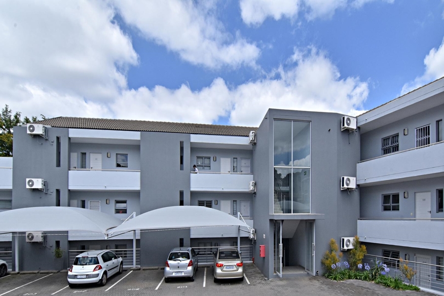 To Let 3 Bedroom Property for Rent in Morningside Manor Gauteng