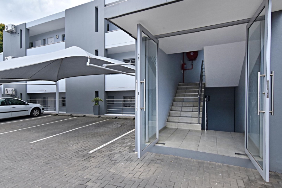 To Let 3 Bedroom Property for Rent in Morningside Manor Gauteng