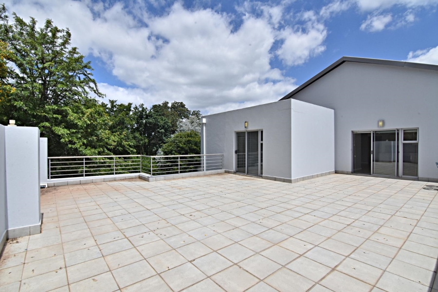 To Let 3 Bedroom Property for Rent in Morningside Manor Gauteng