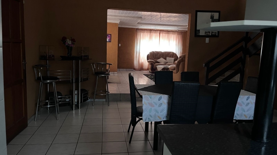 5 Bedroom Property for Sale in Ormonde Gauteng