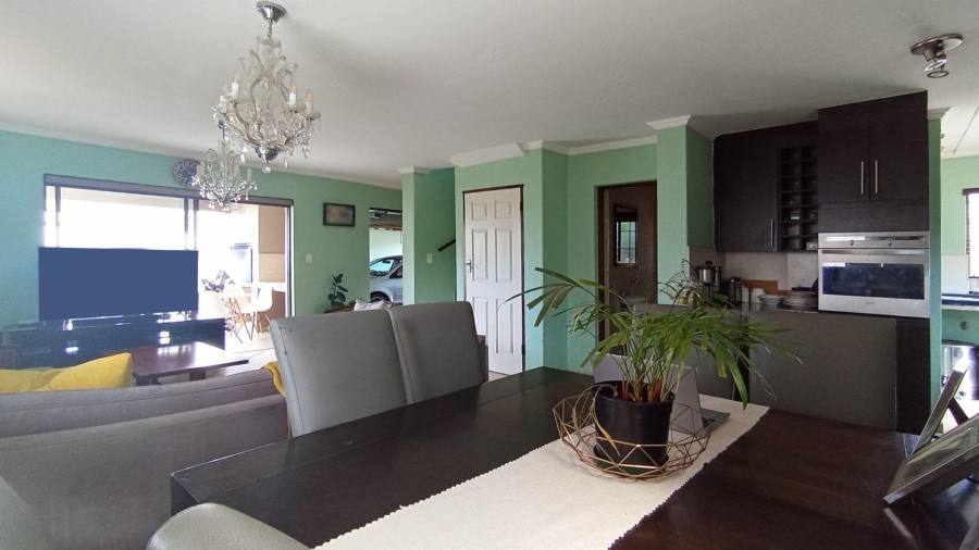 3 Bedroom Property for Sale in Raslouw Gauteng