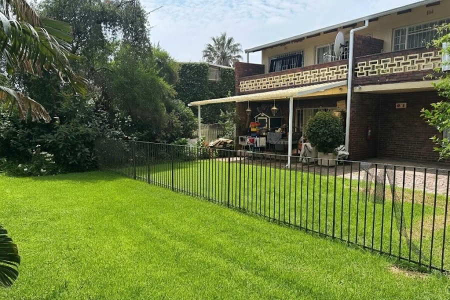 To Let 1 Bedroom Property for Rent in Fairmount Gauteng