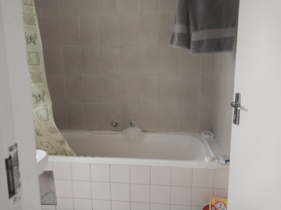 To Let 3 Bedroom Property for Rent in Westdene Gauteng