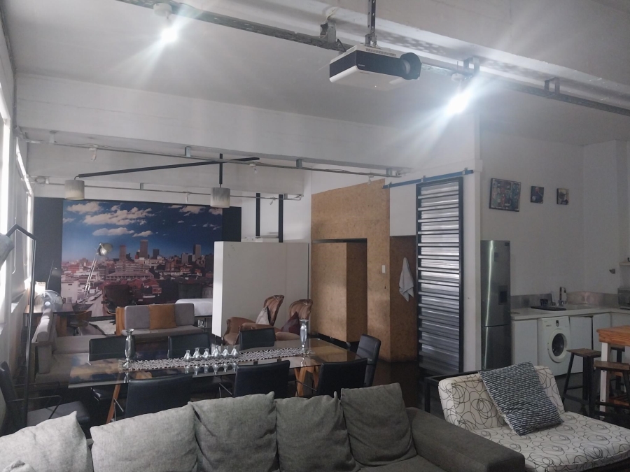 To Let 2 Bedroom Property for Rent in Maboneng Gauteng