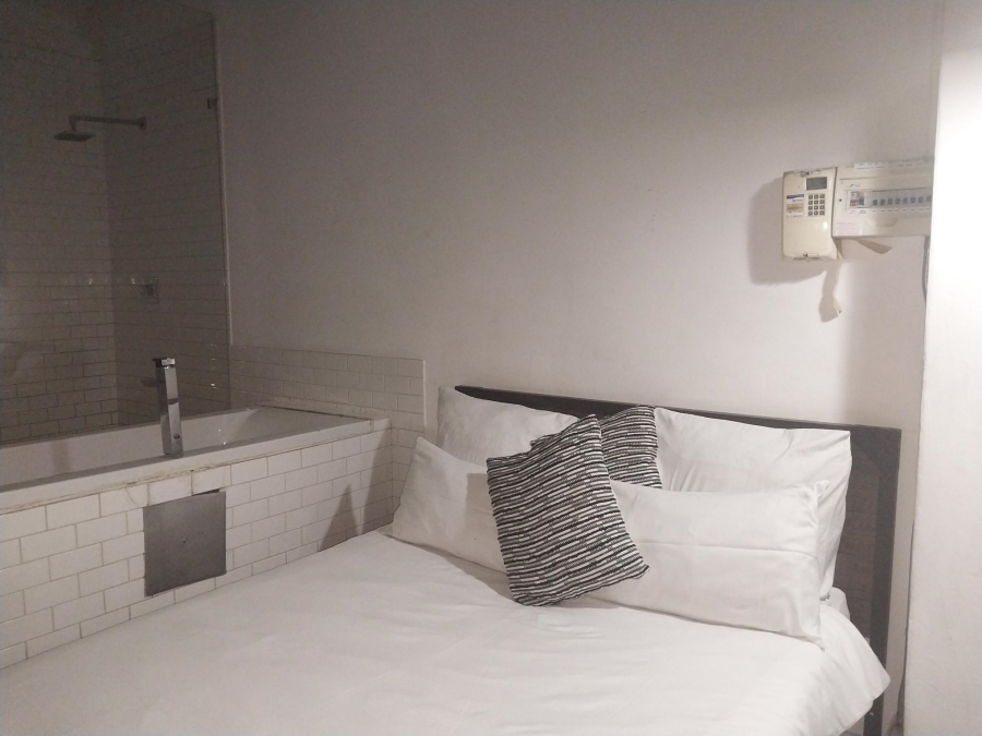 To Let 2 Bedroom Property for Rent in Maboneng Gauteng