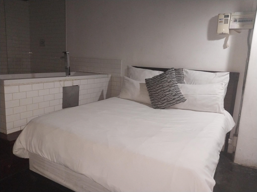 To Let 2 Bedroom Property for Rent in Maboneng Gauteng