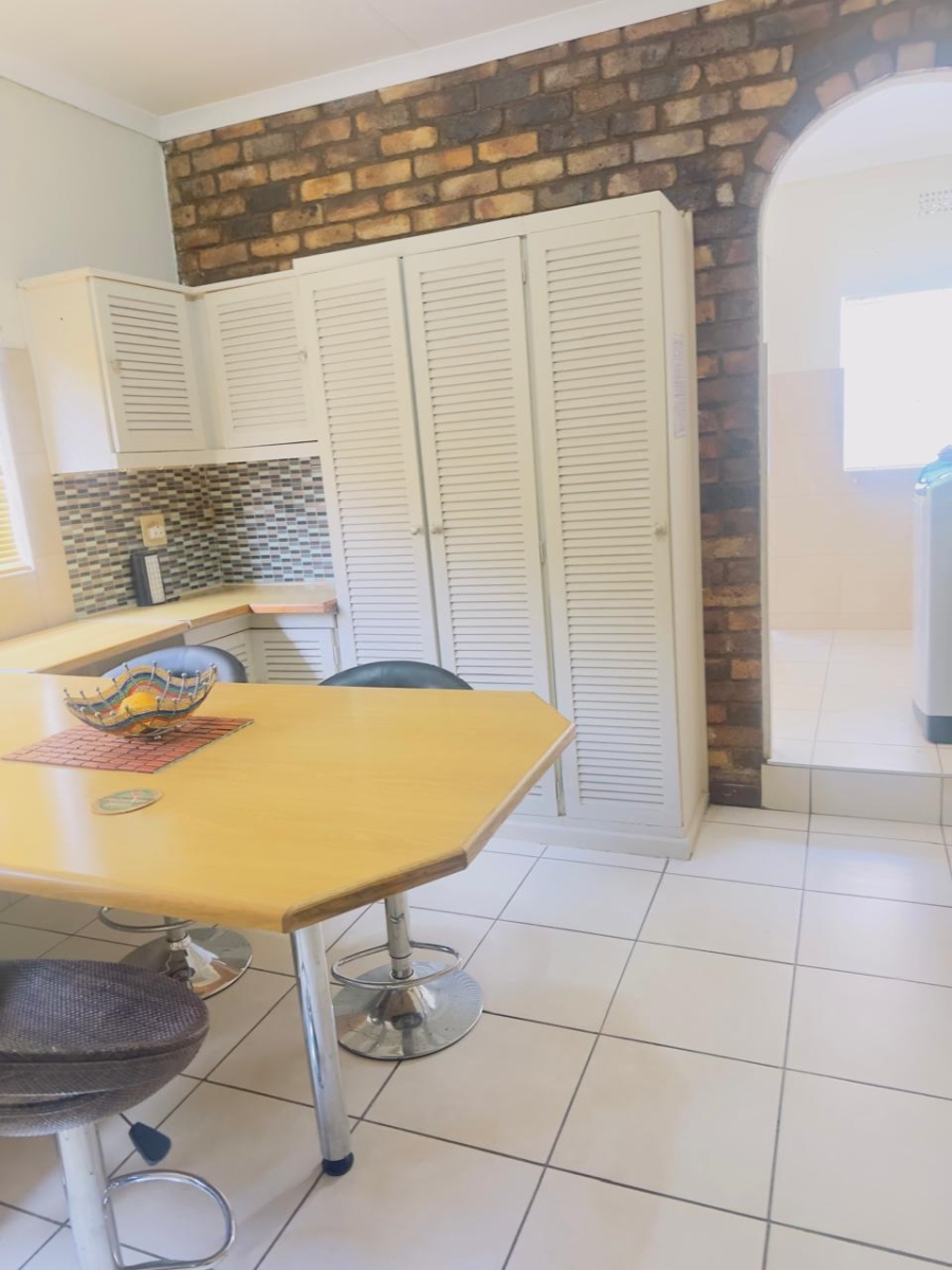 4 Bedroom Property for Sale in Wilro Park Gauteng
