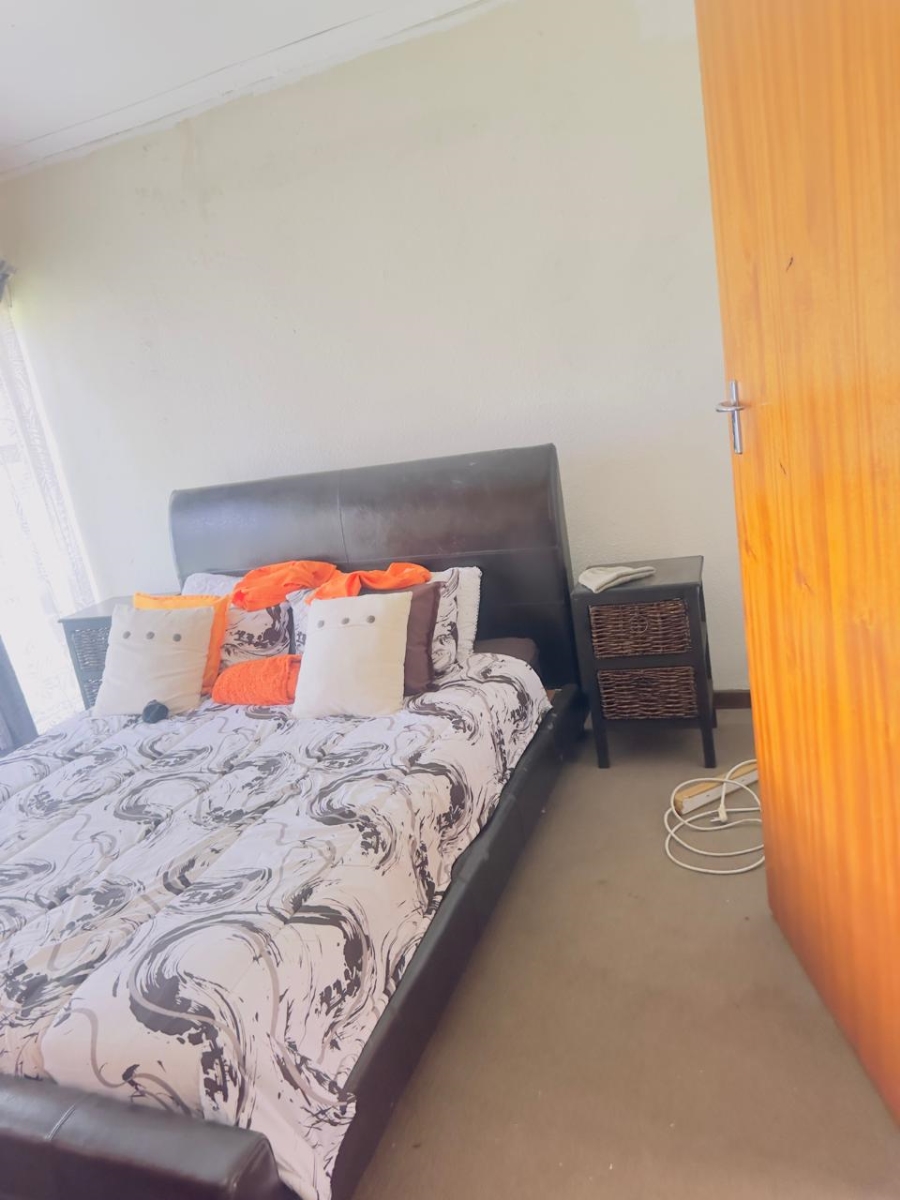 4 Bedroom Property for Sale in Wilro Park Gauteng