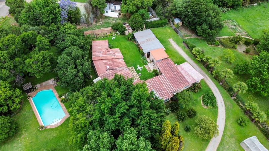 6 Bedroom Property for Sale in Glen Austin Gauteng