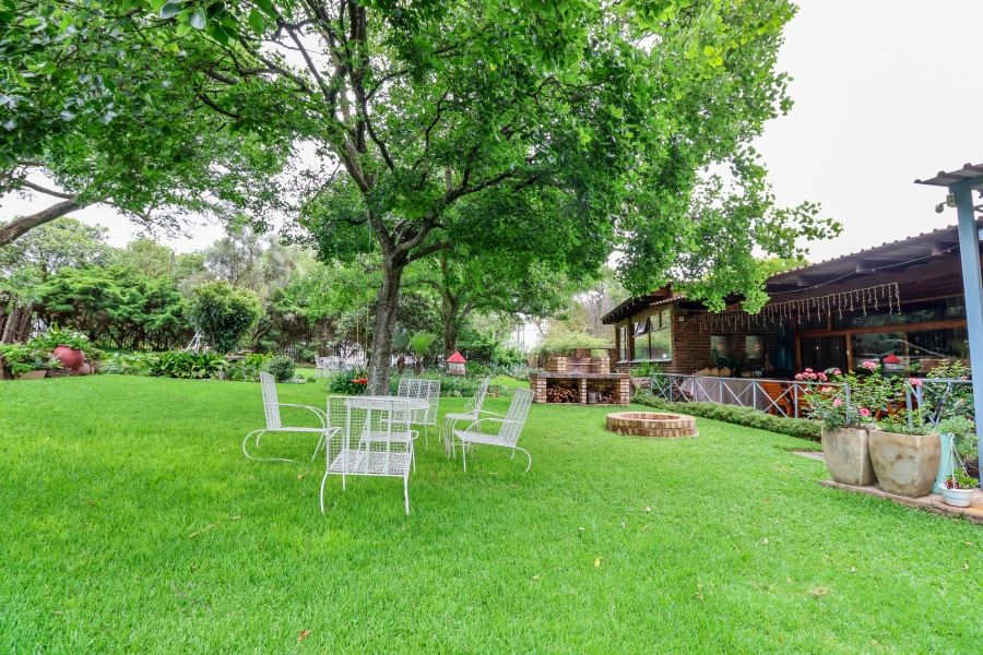 6 Bedroom Property for Sale in Glen Austin Gauteng