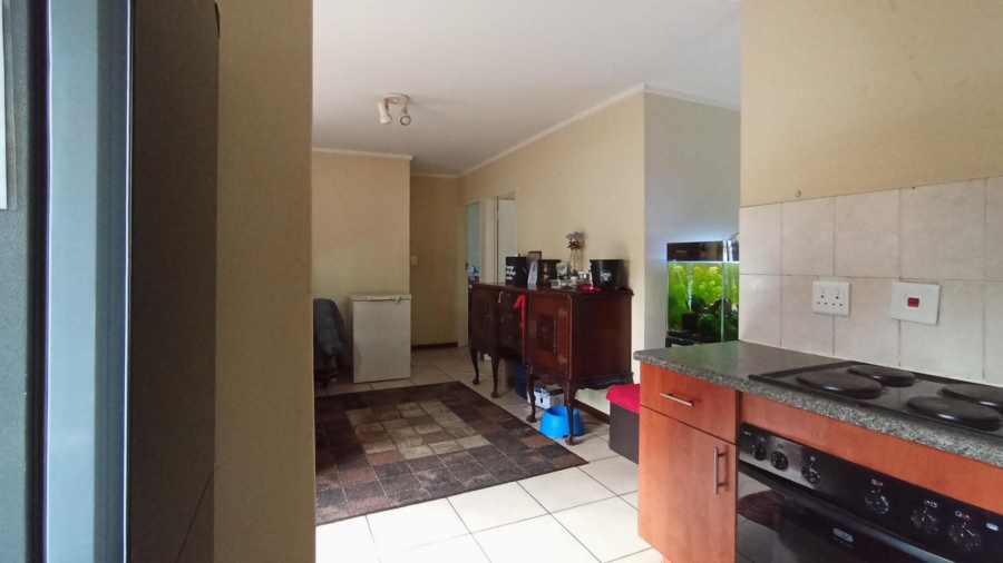 2 Bedroom Property for Sale in The Reeds Gauteng