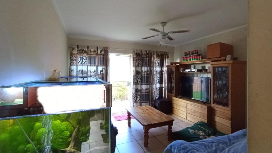 2 Bedroom Property for Sale in The Reeds Gauteng