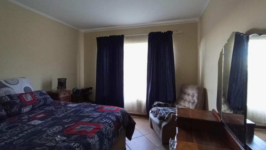 2 Bedroom Property for Sale in The Reeds Gauteng