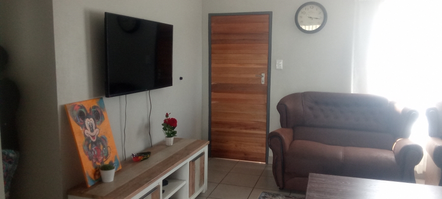3 Bedroom Property for Sale in Protea Glen Gauteng