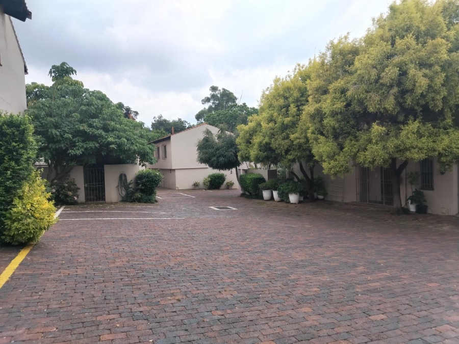 4 Bedroom Property for Sale in Sandown Gauteng