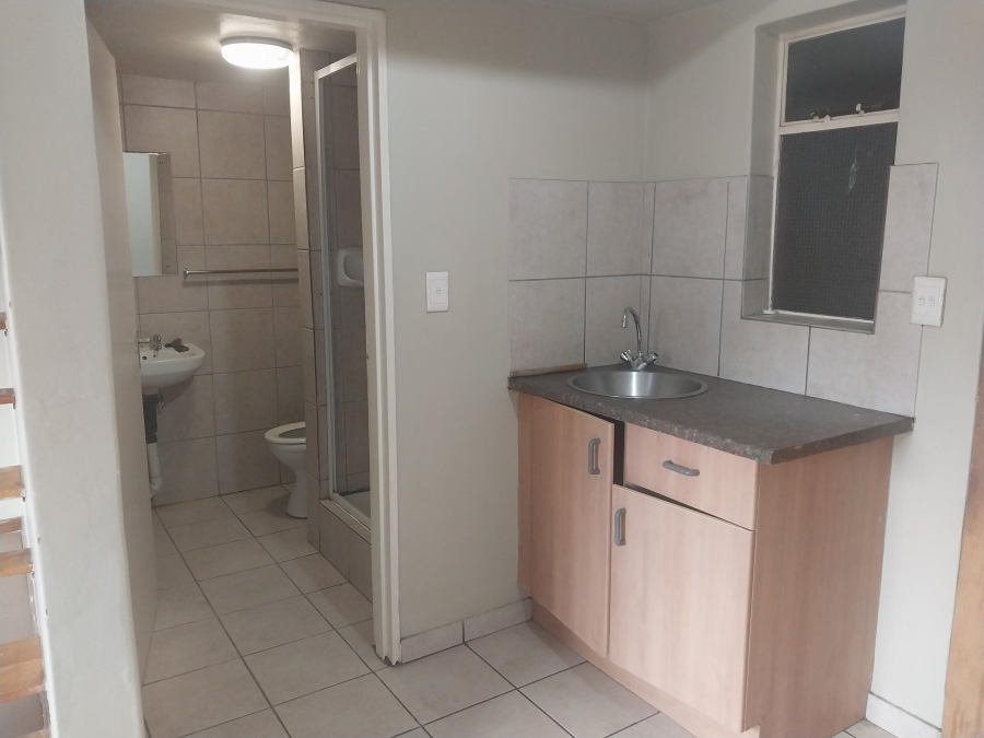 2 Bedroom Property for Sale in Auckland Park Gauteng