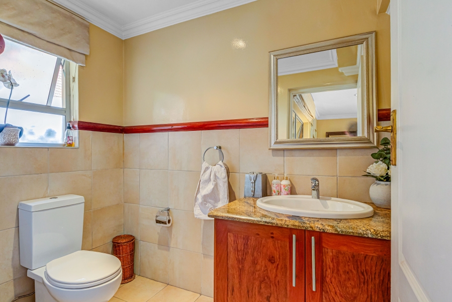 4 Bedroom Property for Sale in Kyalami Estates Gauteng