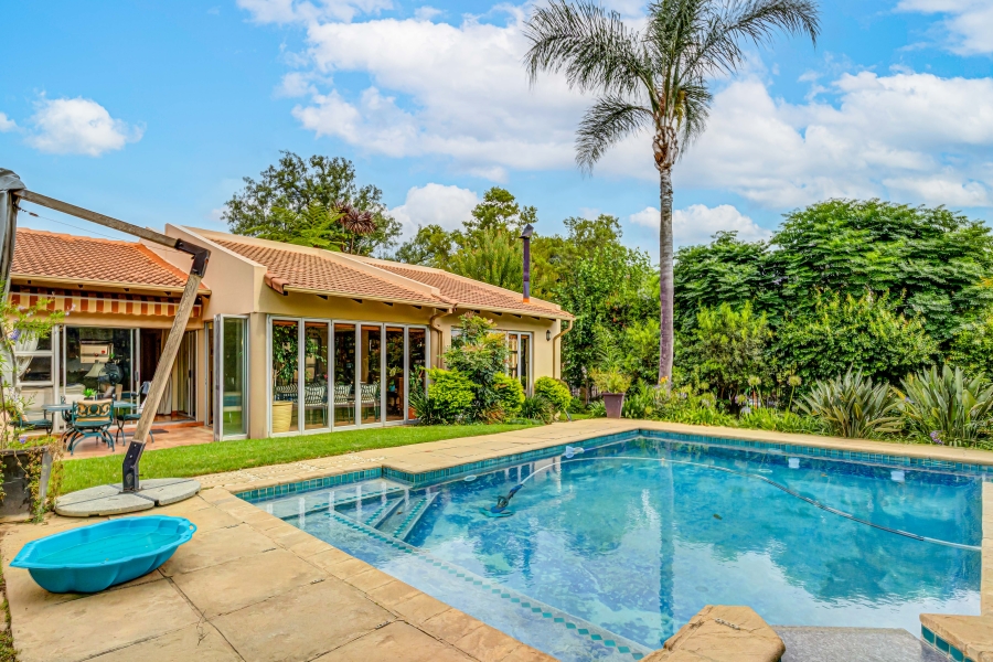 4 Bedroom Property for Sale in Kyalami Estates Gauteng