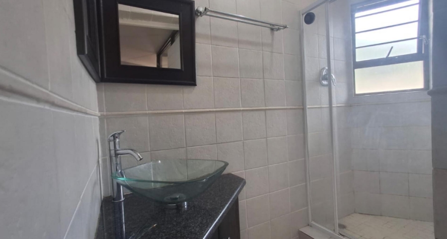 4 Bedroom Property for Sale in Kloofendal Gauteng