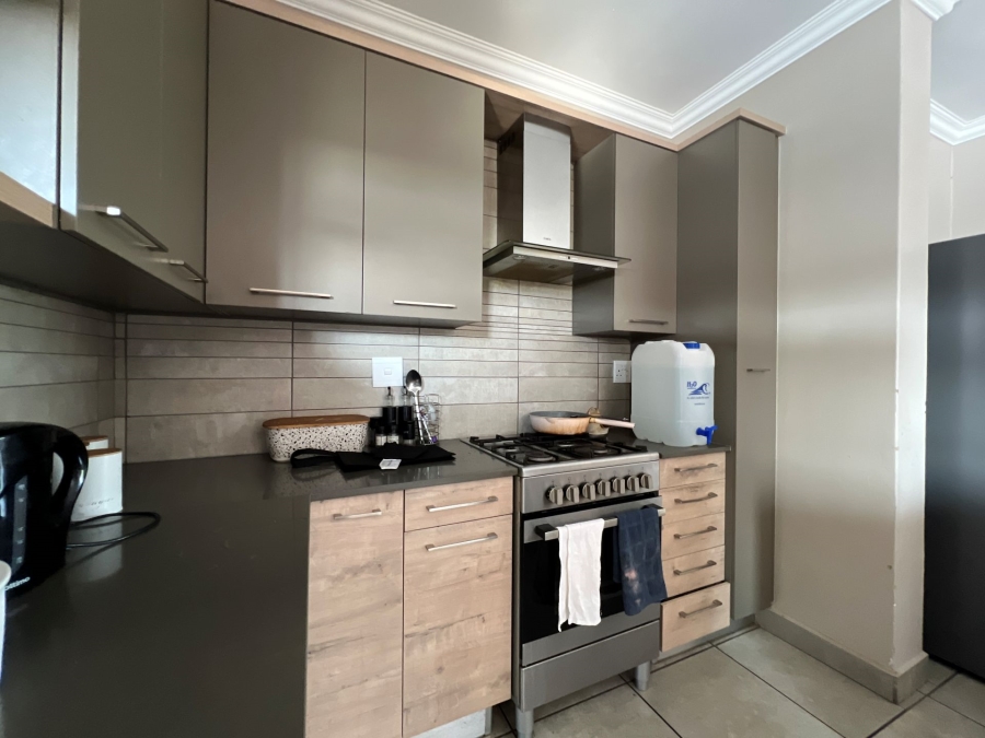 2 Bedroom Property for Sale in Six Fountains Residential Estate Gauteng