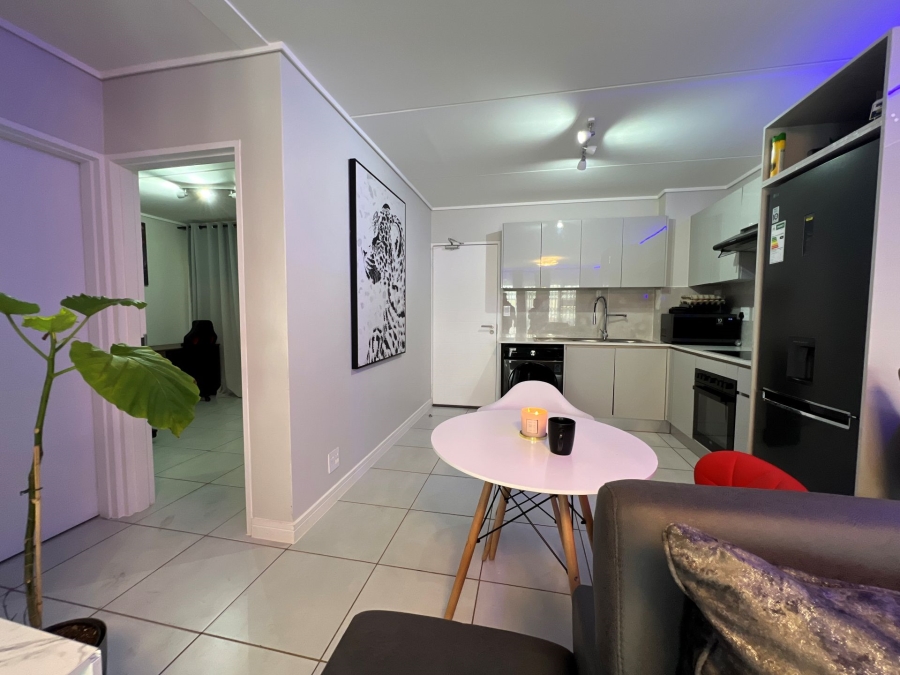 2 Bedroom Property for Sale in Mooikloof Gauteng