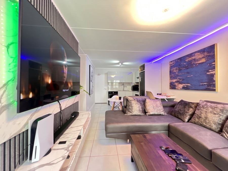 2 Bedroom Property for Sale in Mooikloof Gauteng