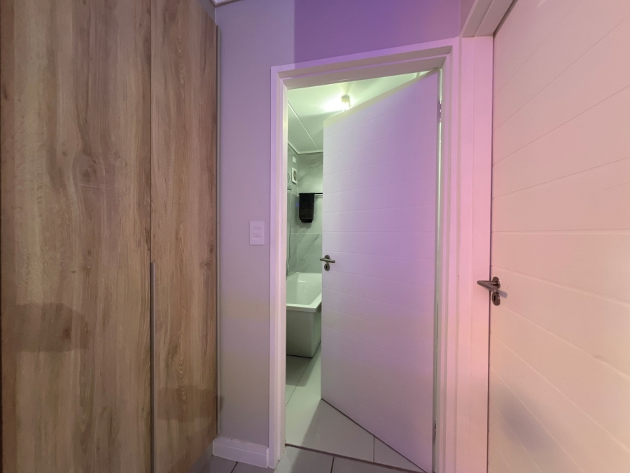 2 Bedroom Property for Sale in Mooikloof Gauteng